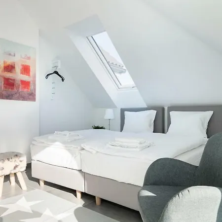 Holiday House Bella By Renters